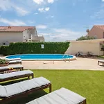 Tihi Apartment