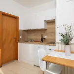 Apartment Tihi Vodice