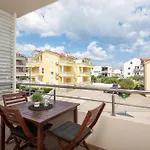 Tihi Apartment