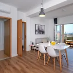 Tihi Apartment *