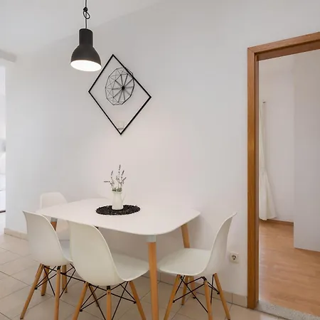 Apartment Tihi