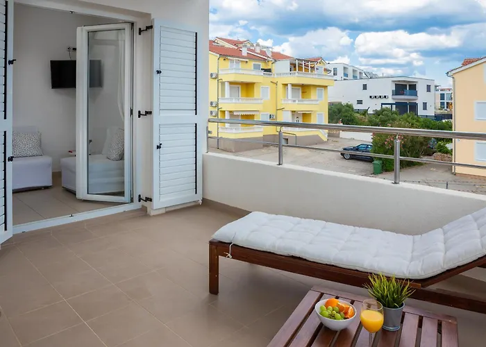 Lägenhet Seaview Tihi Vodice