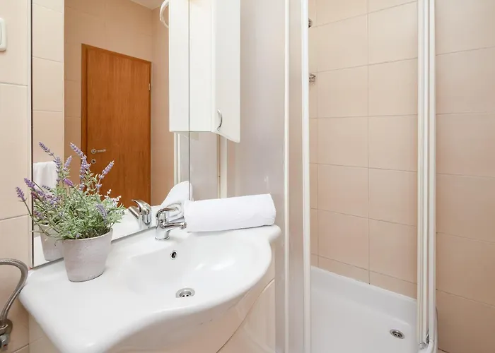 Seaview Tihi Водице